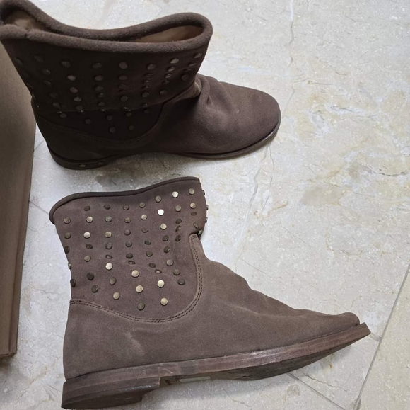 Beek Junco Brown Suede Studded Leather Slouch Booties - Picture 6 of 8